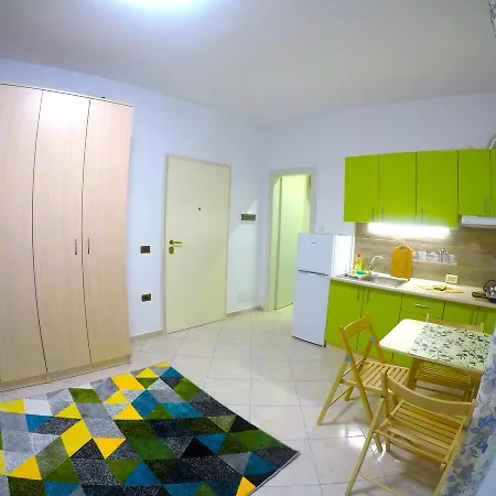 Apartament Studio One Bedroom Wlora